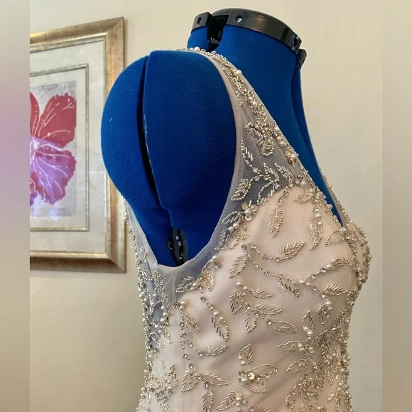 WEDDING DRESS - SOTTERO and  MIDGLEY - Size 8 - Picture 8 of 15